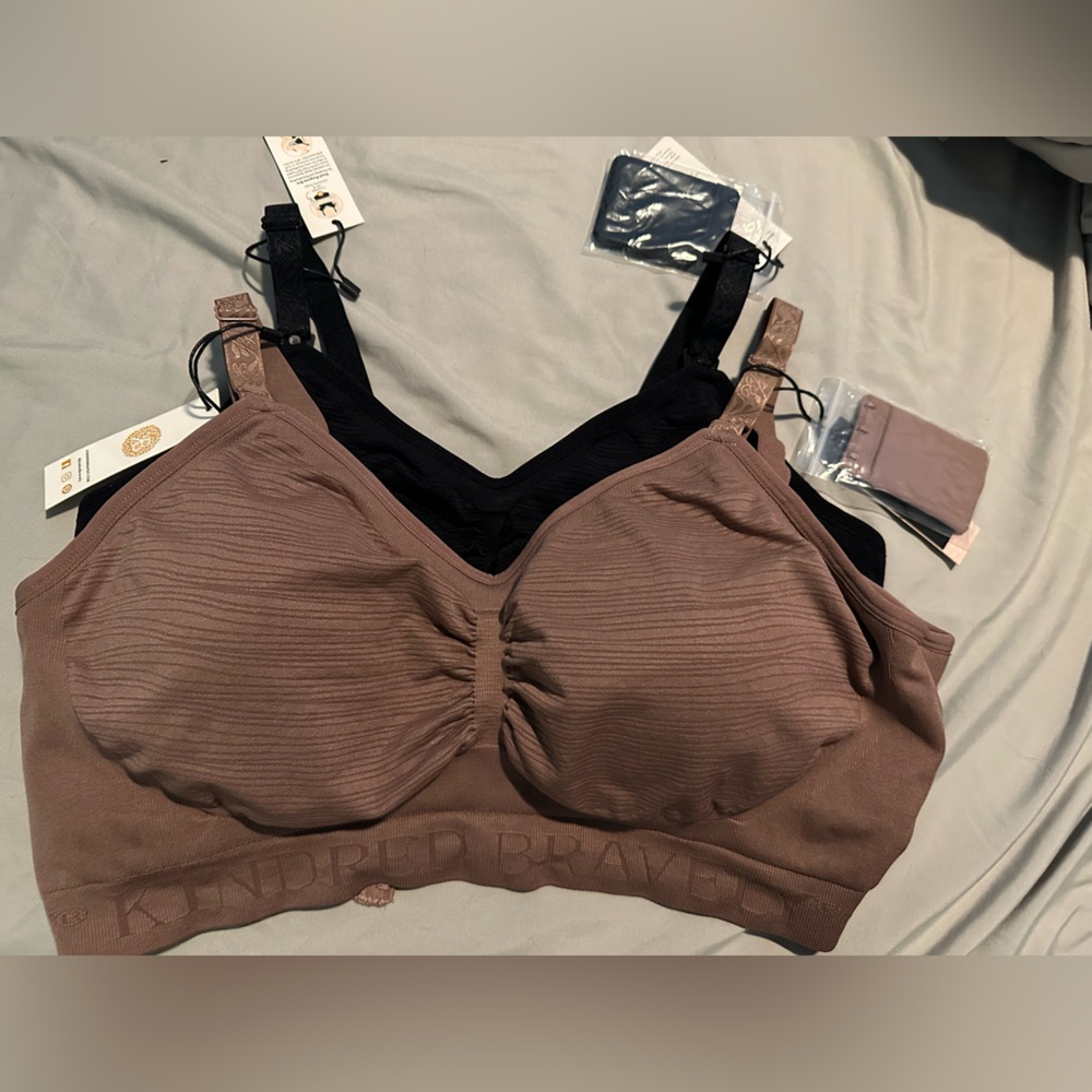 NWT: Lot of 2 Kindred Bravely Sublime Hands-Free Pumping/Nursing Bras L Busty